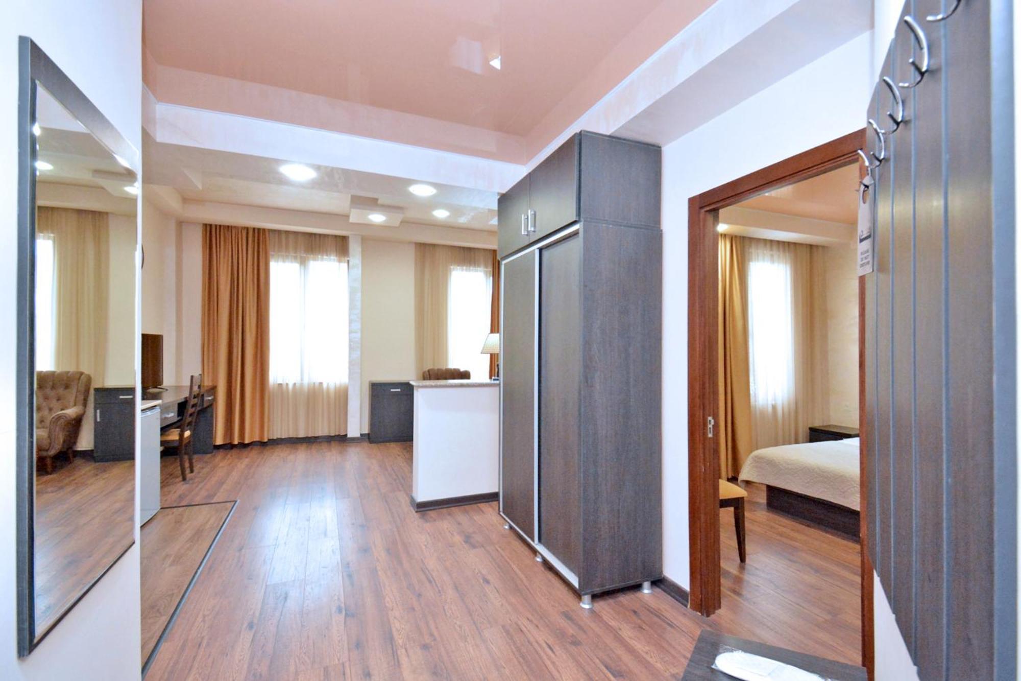 Hotel Partiez Jerevan Exteriér fotografie